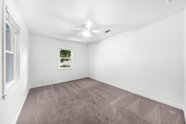 1409 Cedar Street, Bonham, TX 75418