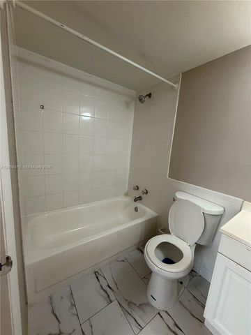 2025 NE 164th Street 1006, North Miami Beach, FL 33162