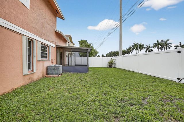 7721 NW 42nd Court, Hollywood, FL 33024