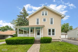 262 S Madison Street, Oswego, IL 60543