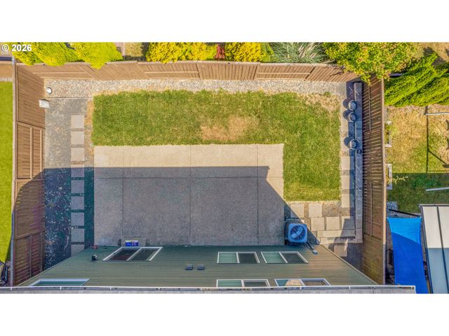 15975 Sw WREN Ln, Beaverton, OR 97007