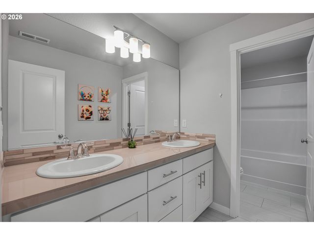 15975 Sw WREN Ln, Beaverton, OR 97007