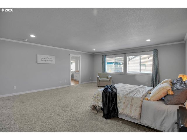 15975 Sw WREN Ln, Beaverton, OR 97007