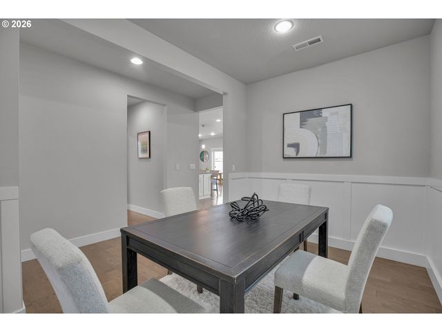 15975 Sw WREN Ln, Beaverton, OR 97007