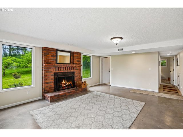25200 Ne JOLMA Rd, Battle Ground, WA 98604