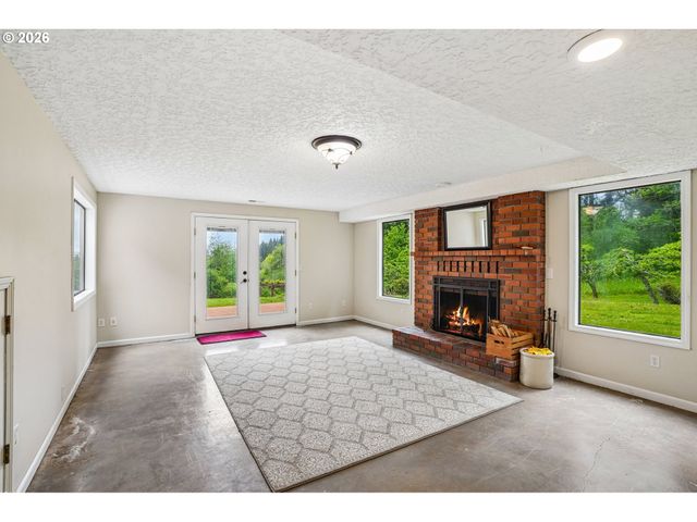 25200 Ne JOLMA Rd, Battle Ground, WA 98604