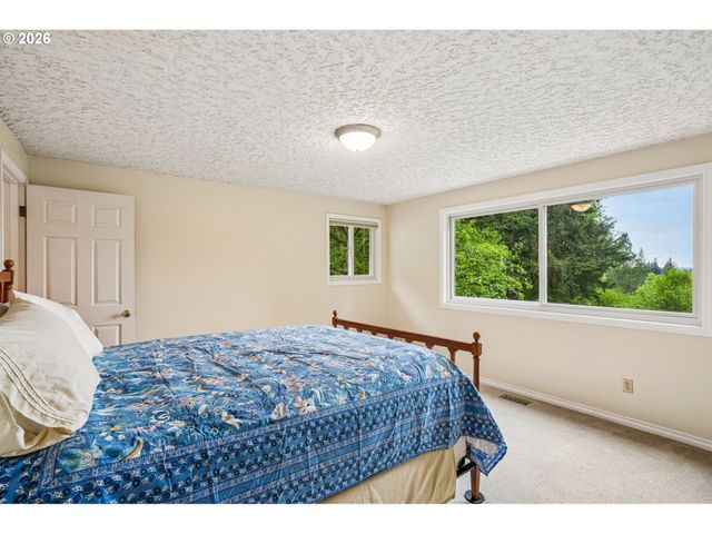 25200 Ne JOLMA Rd, Battle Ground, WA 98604