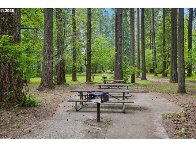 25200 Ne JOLMA Rd, Battle Ground, WA 98604