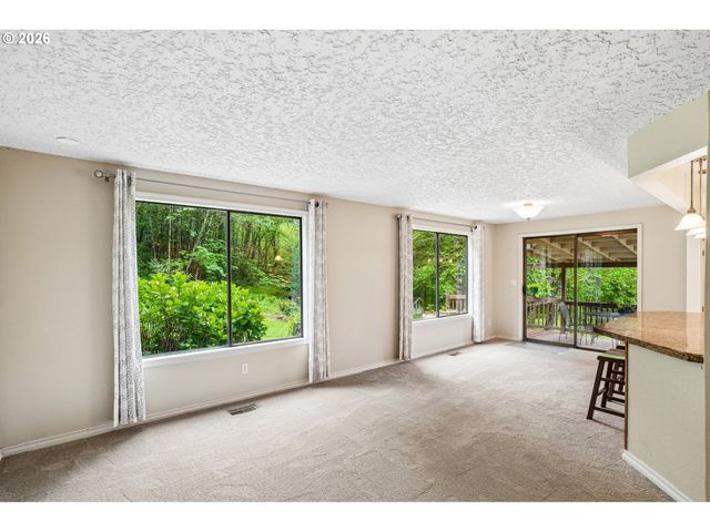25200 Ne JOLMA Rd, Battle Ground, WA 98604