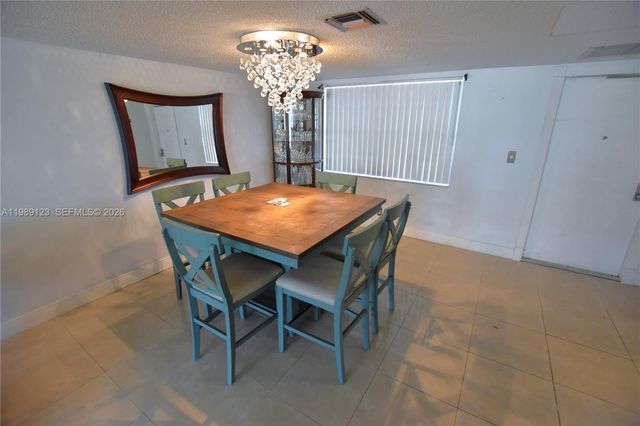 3800 Oaks Clubhouse Drive 309, Pompano Beach, FL 33069