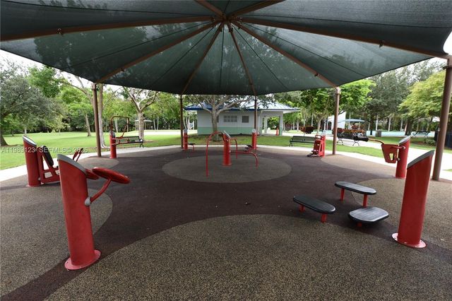 3800 Oaks Clubhouse Drive 309, Pompano Beach, FL 33069