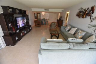 3800 Oaks Clubhouse Drive 309, Pompano Beach, FL 33069
