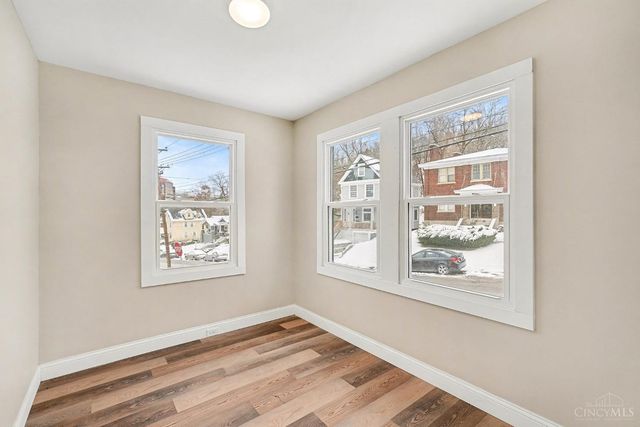 336 Dorchester Avenue, Cincinnati, OH 45219