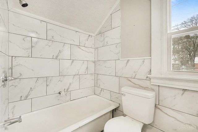 336 Dorchester Avenue, Cincinnati, OH 45219