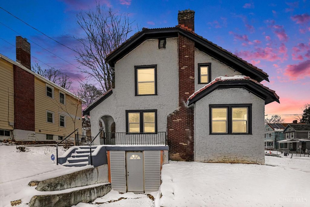 336 Dorchester Avenue, Cincinnati, OH 45219