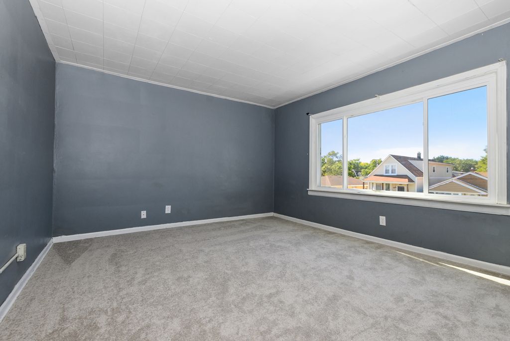 10335 S Hoxie Avenue, Chicago, IL 60617 — photo 3
