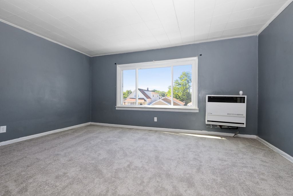 10335 S Hoxie Avenue, Chicago, IL 60617 — photo 4
