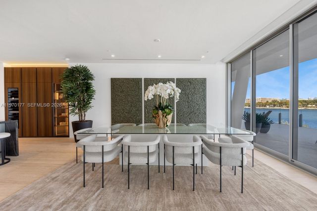 5 Grove Isle Drive M204, Coconut Grove, FL 33133