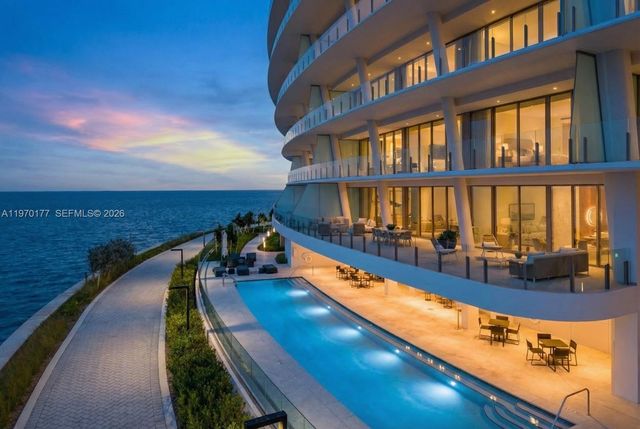 5 Grove Isle Drive M204, Coconut Grove, FL 33133