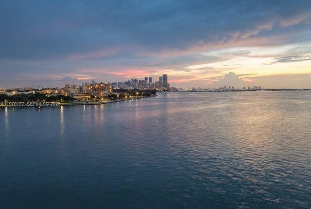 5 Grove Isle Drive M204, Coconut Grove, FL 33133