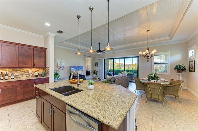4610 ROYAL DORNOCH CIRCLE, Bradenton, FL 34211