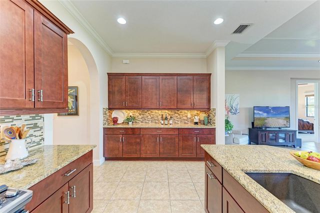 4610 ROYAL DORNOCH CIRCLE, Bradenton, FL 34211