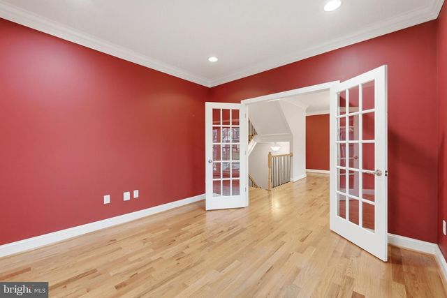 226 SUMMERFIELD DR, Winchester, VA 22602