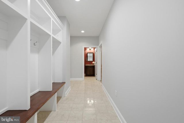 226 SUMMERFIELD DR, Winchester, VA 22602