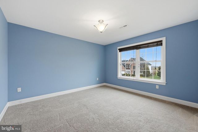 226 SUMMERFIELD DR, Winchester, VA 22602