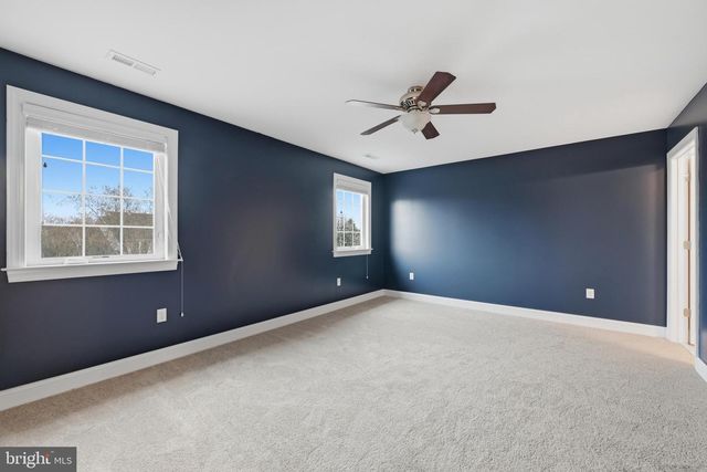 226 SUMMERFIELD DR, Winchester, VA 22602