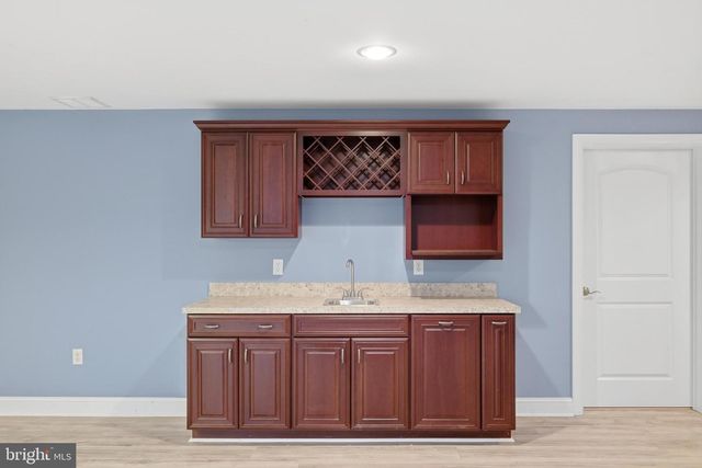 226 SUMMERFIELD DR, Winchester, VA 22602