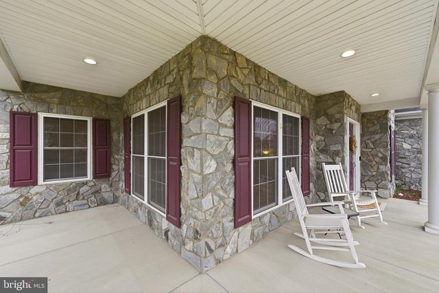 226 SUMMERFIELD DR, Winchester, VA 22602