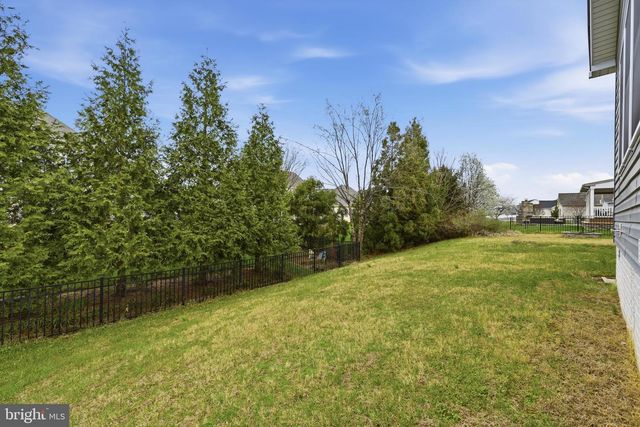 226 SUMMERFIELD DR, Winchester, VA 22602