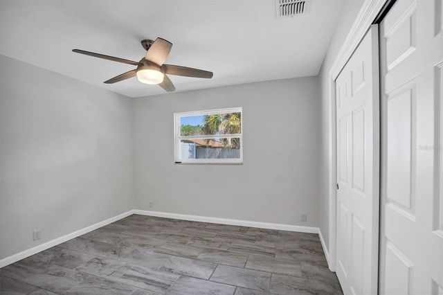 120 SANDBURG LANE, Winter Haven, FL 33884