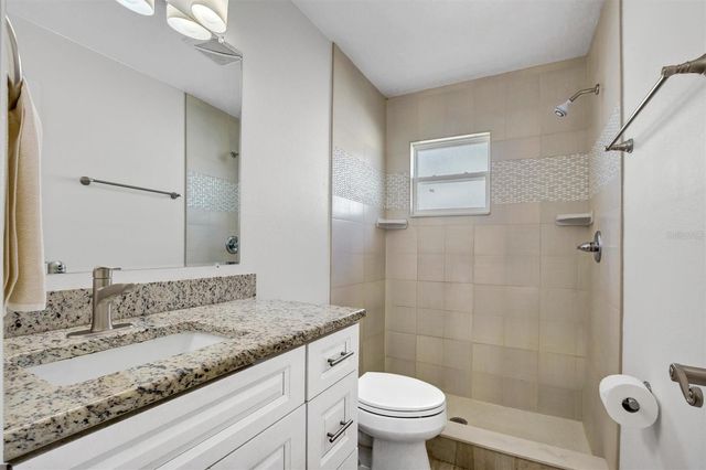 120 SANDBURG LANE, Winter Haven, FL 33884