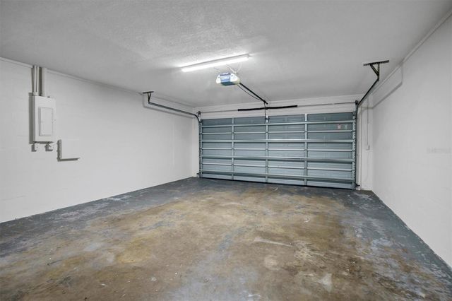 120 SANDBURG LANE, Winter Haven, FL 33884