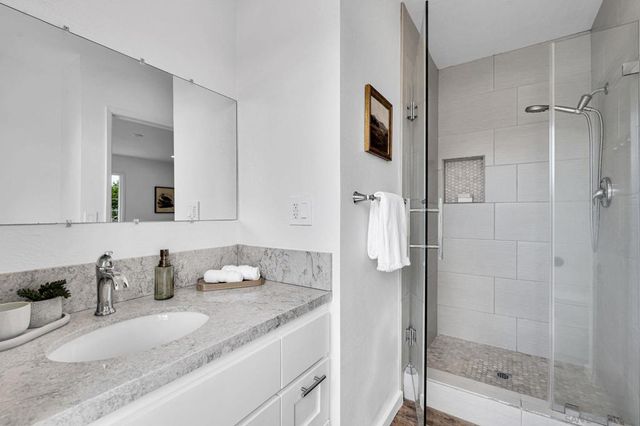 1607 Elmhurst St, Chula Vista, CA 91913