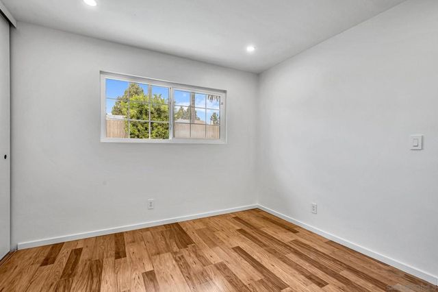 1607 Elmhurst St, Chula Vista, CA 91913