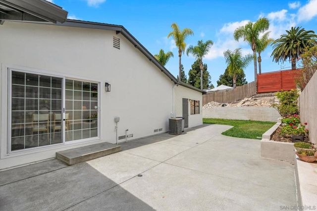 1607 Elmhurst St, Chula Vista, CA 91913