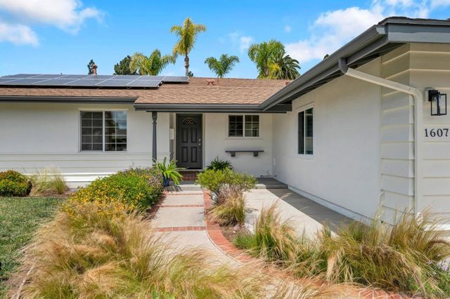 1607 Elmhurst St, Chula Vista, CA 91913