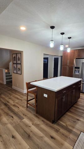 600 Birch Avenue N, New Richland, MN 56072