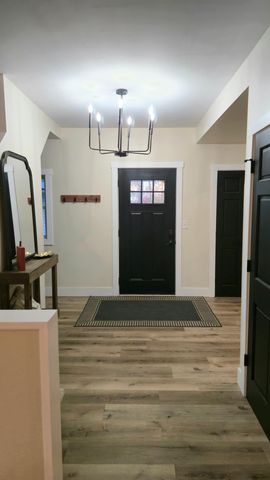 600 Birch Avenue N, New Richland, MN 56072