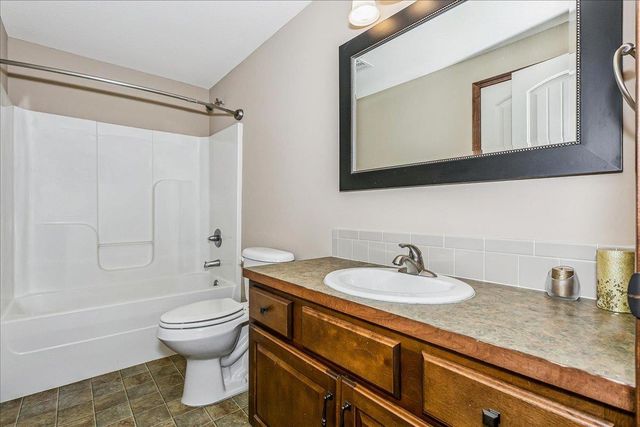 2407 N Flutter Lane, Wichita, KS 67228