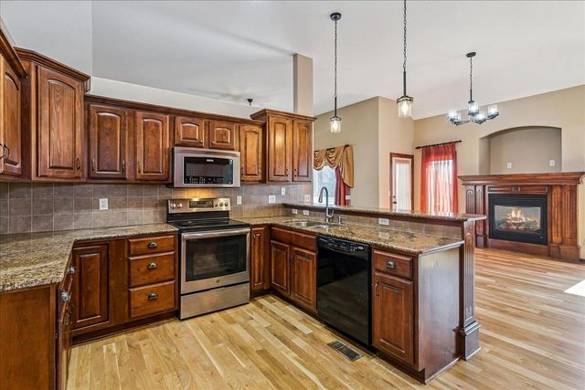 2407 N Flutter Lane, Wichita, KS 67228