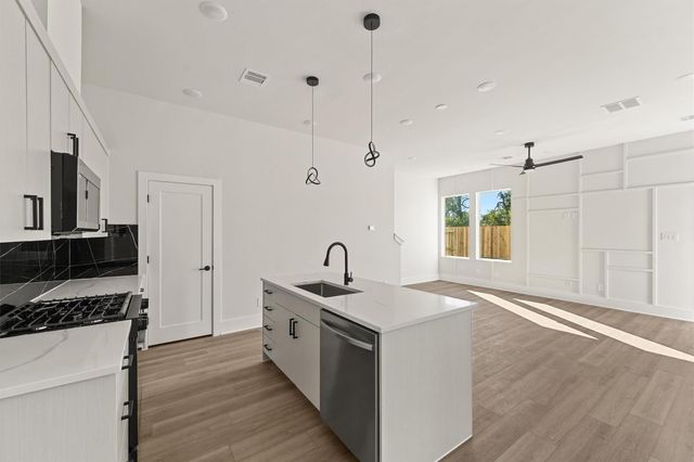 5311 Teodoro Lane, Houston, TX 77091