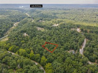 Ramsgate Lane, Bella Vista, AR 72714