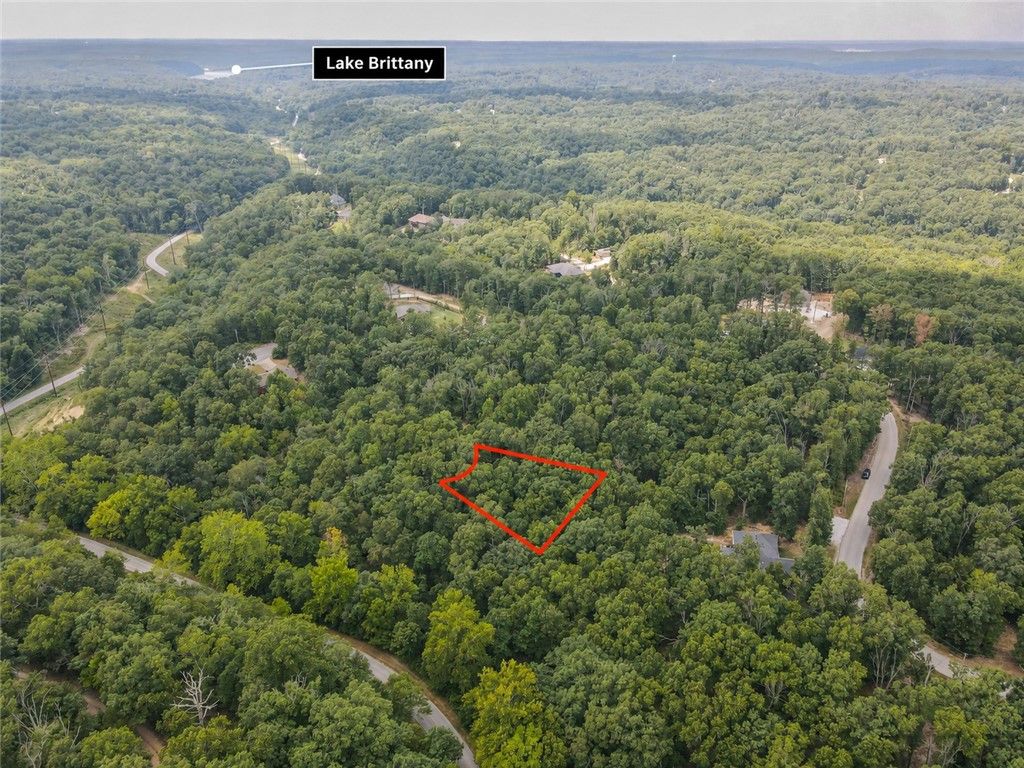 Ramsgate Lane, Bella Vista, AR 72714
