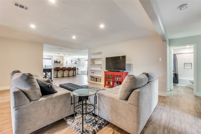 13220 Kerr Trail, Farmers Branch, TX 75244