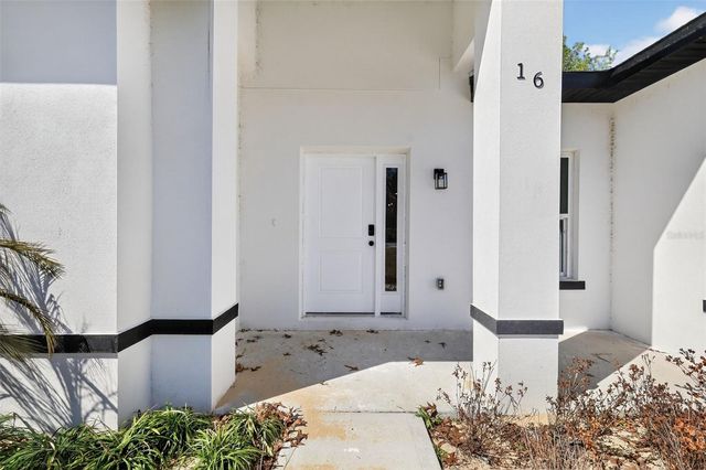 16 MALAUKA LANE DRIVE, Ocklawaha, FL 32179