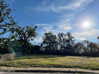 266 Crawford Street, Biloxi, MS 39530